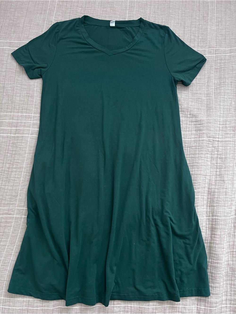 V-Neck Short Sleeve Swing Dress - Deep Forest Green